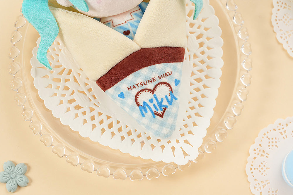 Character Vocal Series 01: Hatsune Miku Crêpe Mascot Keychain Plush - C